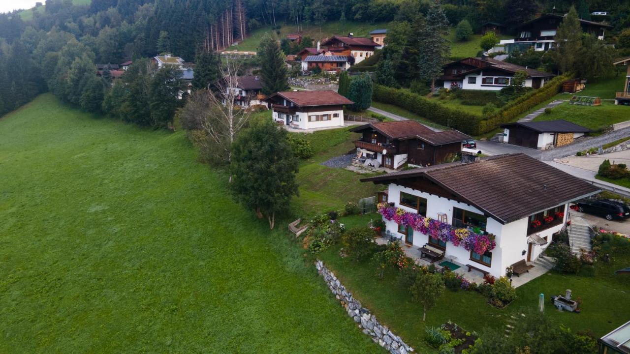 Schernthaner Taxenbach Buitenkant foto
