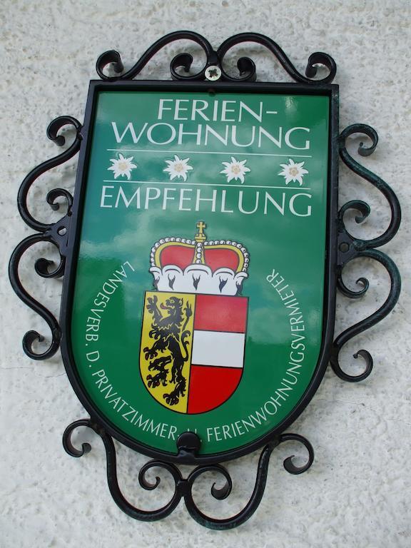 Schernthaner Taxenbach Buitenkant foto